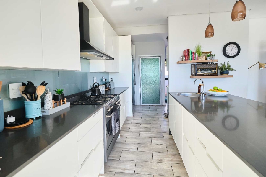3 Bedroom Property for Sale in Langebaan Country Estate Western Cape